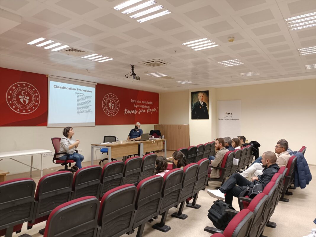 paraokculuk seminer